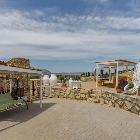 Tranditional Stone House Agios Myronas